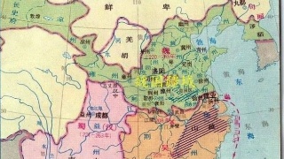 郭沁为什么坐在椅子上 郭沁个人资料背景介绍：kycom(图1)