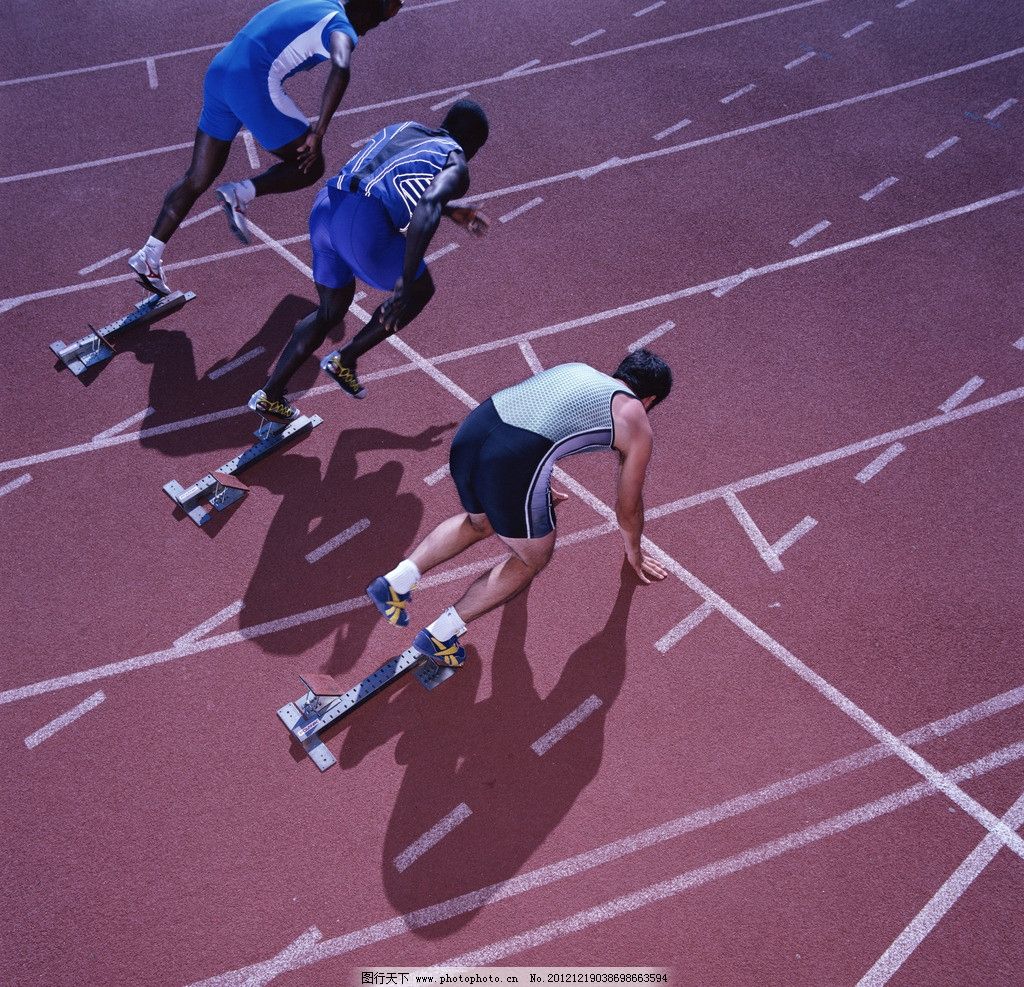 kycom|米兰达可儿三胎得子 宝宝取名为Myles(图1)