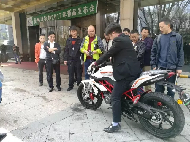 【kycom】原创 美食推荐：蒜香黄瓜，蹄花玉米，凉拌牛肉的做法(图1)